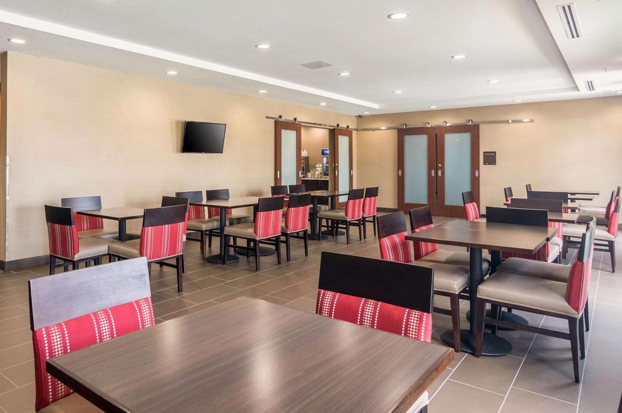 Comfort Suites Meridian And I-40 Oklahoma City Zewnętrze zdjęcie